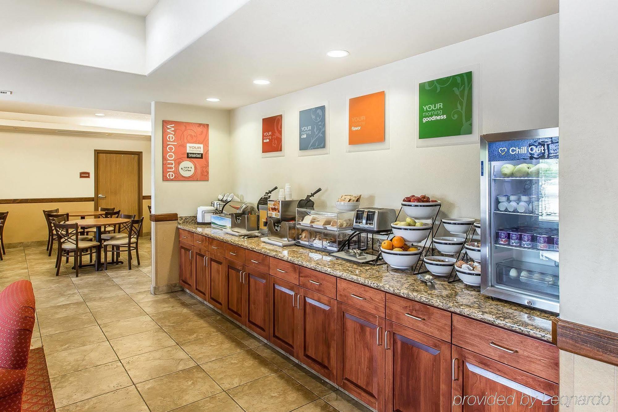 רייפל Comfort Inn & Suites מראה חיצוני תמונה