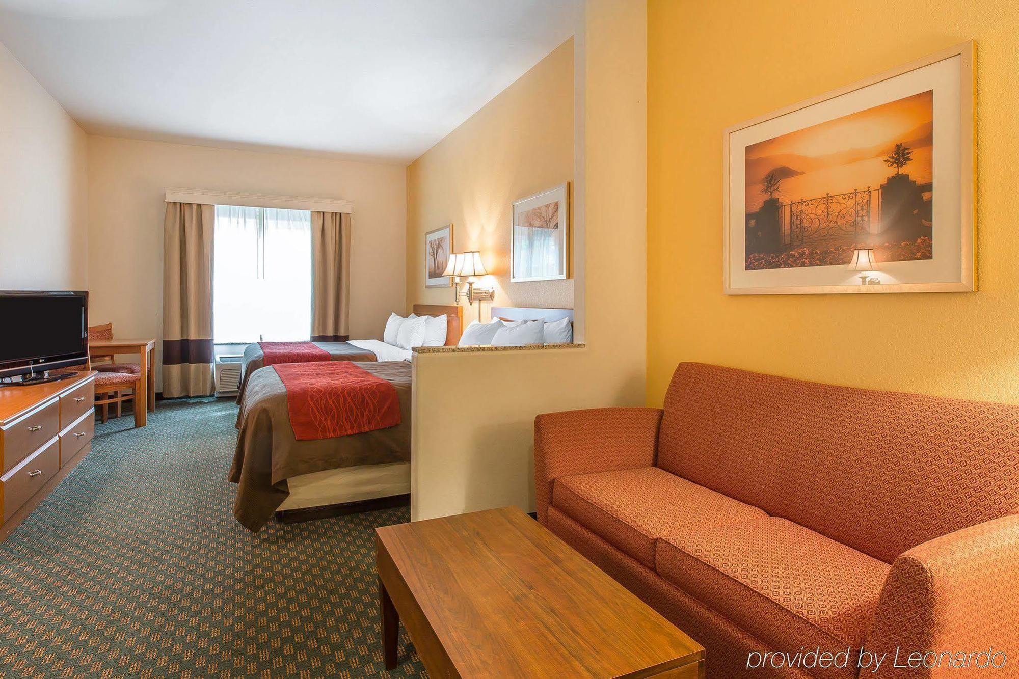רייפל Comfort Inn & Suites מראה חיצוני תמונה